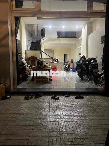 Cho Thuê Nhà 1 trẹt 2 lầu 3 pn 3wc đường 8m kdc an ninh sạch đẹp