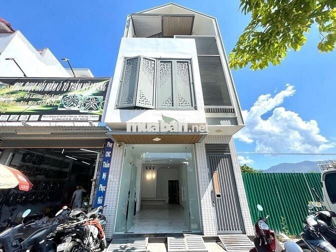 CHO THUÊ NHÀ Ở KINH DOANH 3 TẦNG VCN PHƯỚC LONG GIÁ 20 TRIỆU