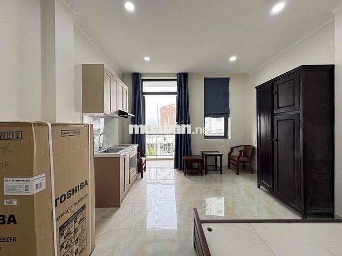 Cho Thuê Căn Studio Ban Công Thang Máy Full NT Ngay SVĐ Phú Thọ Q10