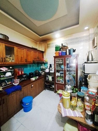 Bán nhà giáp q10 - Ngay 3/2 - Thái Phiên - 31m2 - giá 5,9 tỷ