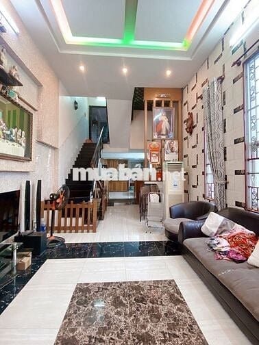 Hẻm xe tải - 4 x17m-Nguyễn Xí -Bình Thạnh- 3 tầng BTCT - nhỉnh 7 tỷ TL
