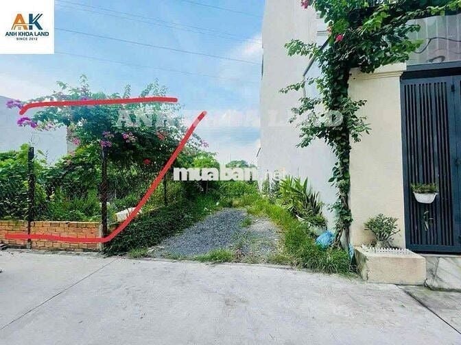 khách nét chốt nhanh lô đất Mt 5m, SHR, giá đầu tư chỉ 5,4 tỷ tl.