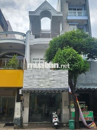 MT Trương Vĩnh Ký Ngay ngã ba Diệp Minh Châu