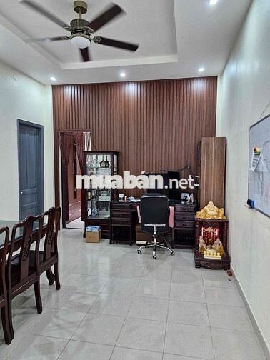 BÁN CĂN HỘ TẦNG TRỆT CHUNG CƯ - PHÚ THUẬN- QUẬN 7- DT 60M2- GIÁ 4,6 TY