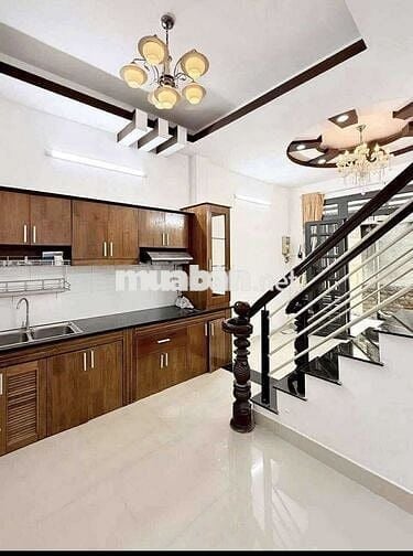 Hẻm ô tô - 76m2 - 3 tầng -Huỳnh Văn Bánh - Phú Nhuận - Nhỉnh 8 Tỷ (TL)