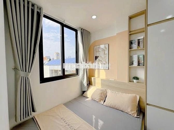 Phòng Ban công Lớn Tách bếp Full NT 35m2 Ung Văn Khiêm gần Hàng Xanh