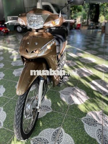 Wave Alpha 2012 xe đẹp liền lạc
