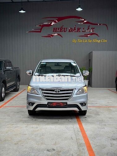 Toyota Innova 2014 E - 120245 km