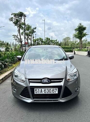 Ford Focus 2013 Titanium 2.0 AT - 26000 km