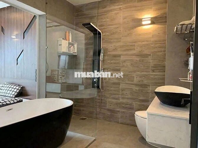 NHÀ ĐẸP FULL NỘI THẤT 243/1A TÔ HIẾN THÀNH, P13, QUẬN 10