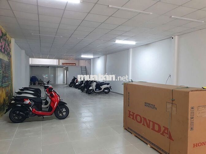 mặt bằng kinh doanh 200m2 đường Văn Chung quận Tân Bình