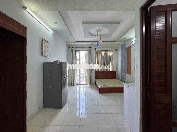 CHÍNH CHỦ CHO THUÊ CHDV FULL NỘI THẤT BAN CÔNG RỘNG NGAY QUANG TRUNG