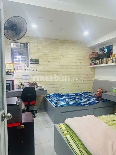 Bán nhà mới 27m2 đúc BTCT khu dân cư không QH hẻm 137 Trần Đình Xu  Q1