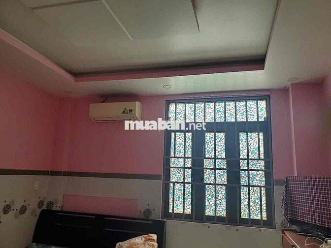 Phòng nhà mặt tiền cho nữ SV - nữ công chức thuê