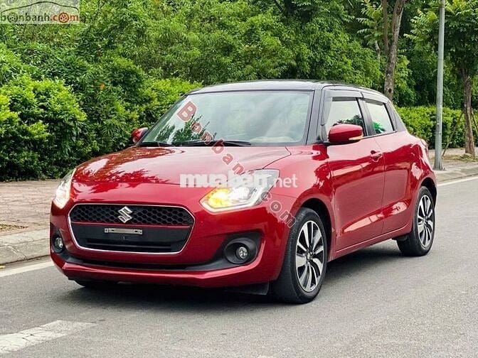 Suzuki Swif 2020 màu đỏ