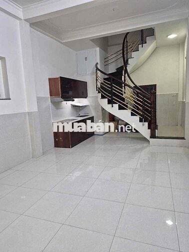 🔥🔥Nhà 3PN, 4WC, Lạc Long Quân, trung tâm Tân Bình