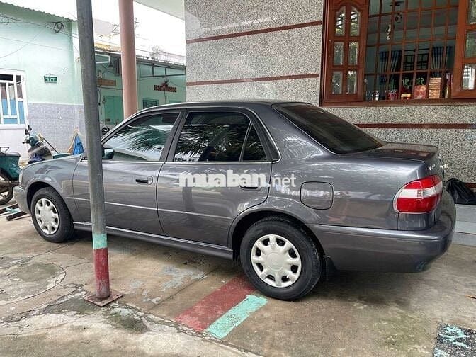 2000 GLi 1.6 MT - 300000 km