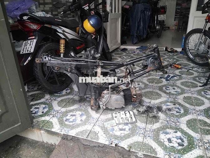 4 m Honda win indo biển 97F1.1007 VIP đẹp