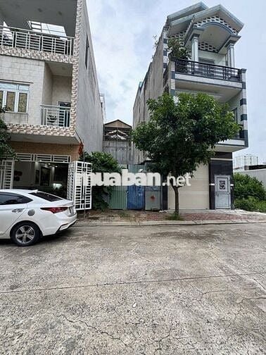 Đất khu VinCom Dĩ An, ngã tư 550, phường Dĩ An, TP Dĩ An.