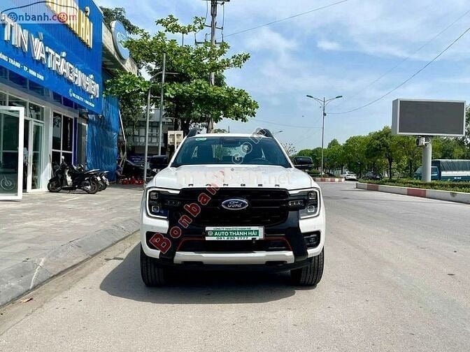 Ford Ranger Stormtrak 2.0L 4x4 AT 2024