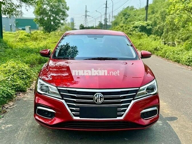 MG MG5 2025