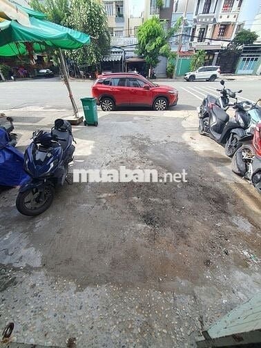 CHO THUÊ VĨA HÈ + SÂN TRONG KINH DOANH - NGAY CƯ XÁ NGÂN HÀNG Q7