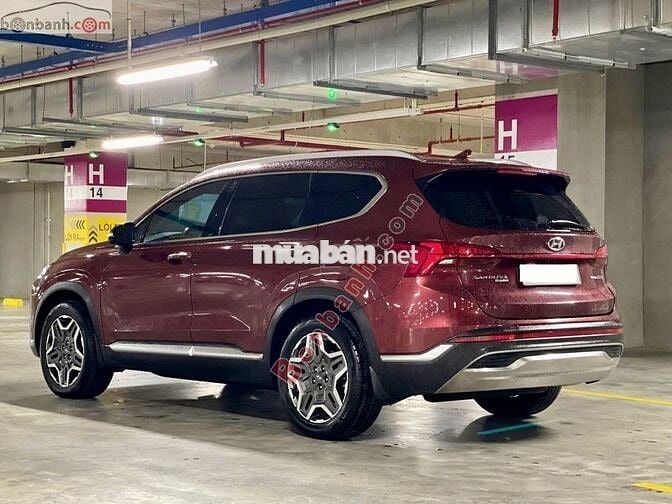Santafe dầu premium sản xuất 2023 đi dc 2v2