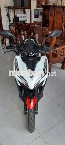 CLICK-125-2022 THAILAN-Trắng-ODO-1275