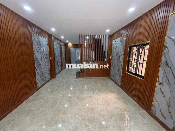 Nhà Tùng Thiện Vương P.13 Quận 8
