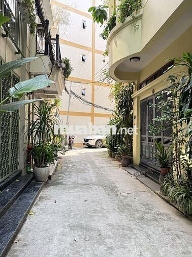 THANH NHÀN - Ô TÔ ĐỖ GẦN - DÂN XÂY - GIÁ CỰC HỢP LÝ -60mx 4TẦNG 9,8 TỶ