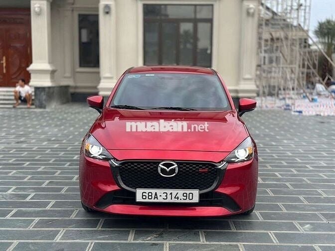 💙💙  Mazda 2 sedan 2024 Luxury - 25000 km
