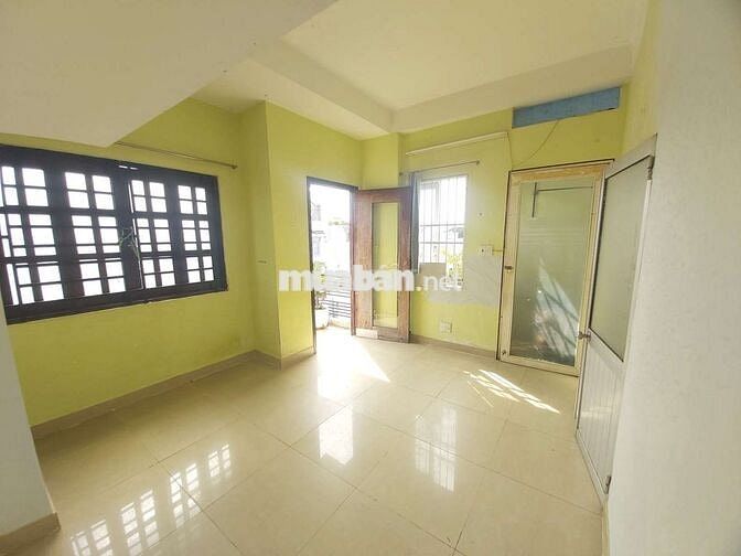 Phòng cho nữ thuê giá rẻ , khu vực an ninh, yên tỉnh
