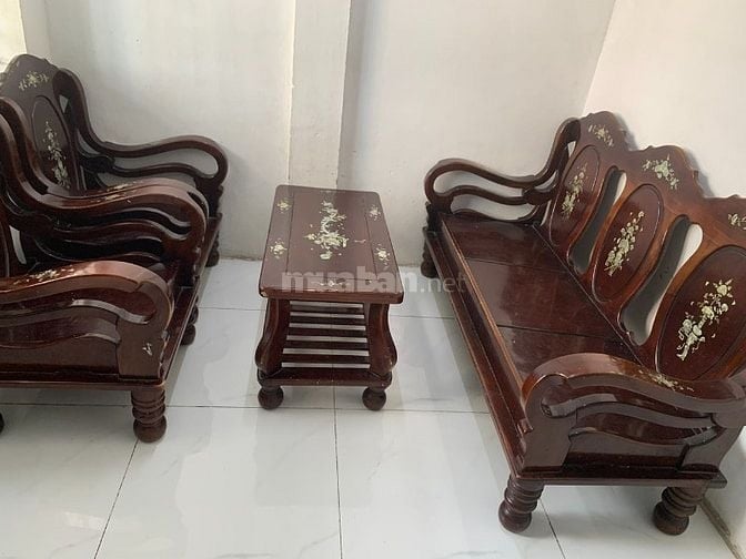 Cho thuê căn góc lầu 1 gần chợ Bà Chiểu gần đường Bạch Đằng 300 m