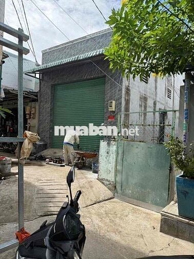 kho cho thuê hồ Ngọc lãm an lạc bình Tân DT 150m giá 15tr