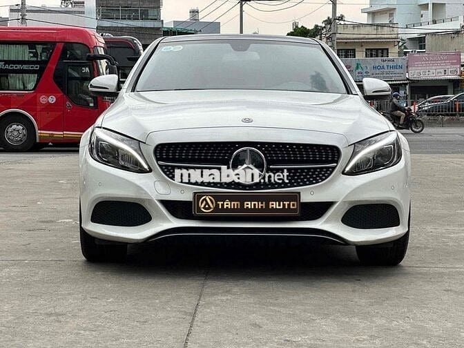 Mercedes Benz C Class 2018 C200 - 48000 km