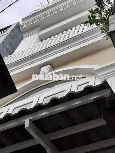 Chính Chủ cần sang  - sang nhà hẻm 290b/ Dương Bá Trạc P1, Quận 8.