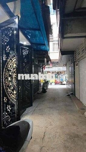 Siêu vip căn nhà trung tâm Ba ĐÌNH, đằng sau Đại sứ quán Mỹ- 4ty85