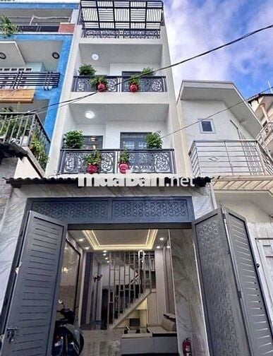 Nhà đường 59 p14  ngay chung cư dreamhome