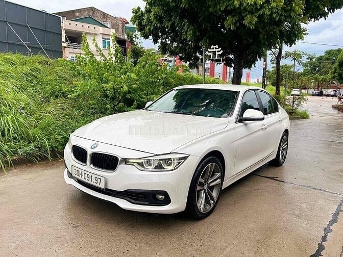 BMW 3 Series 2015 320i - 110000 km