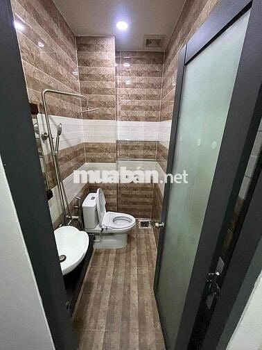 PHÒNG CHÍNH CHỦ MỚI XẬY - QUẬN 11