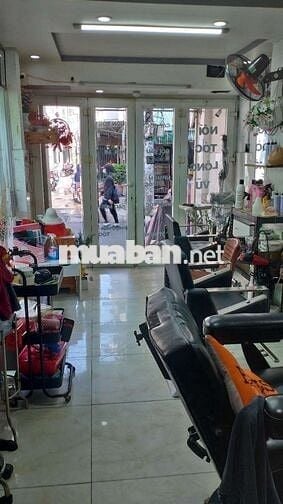 Cho thuê mb góc 2 Mt Tô hiến thành q10