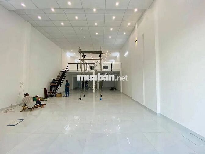 CHO THUÊ NHÀ MT ĐƯỜNG LÊ TRỌNG TẤN _8X25M_ TRỆT LỬNG + NHÀ MỚI