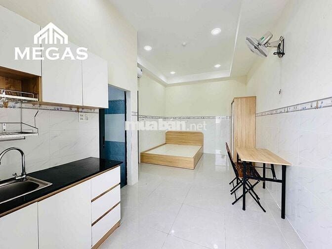 🌆 PHÒNG BAN CÔNG CỬA SỔ ĐẦY ĐỦ NỘI THẤT