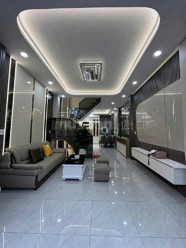 BÁN NHÀ ĐƯỜNG HÔ VĂN HUÊ PHƯỜNG 10 GIÁ CHỈ 3TỶ2 TL 55M2 SHR
