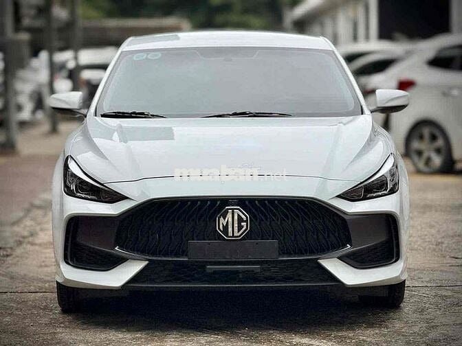 MG MG5 2025