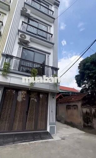 Nhà đơn lập 40m,ÔTÔ đến cửa,ngay TT xã HƯNG ĐẠO,10P lên ĐH PHENIKA