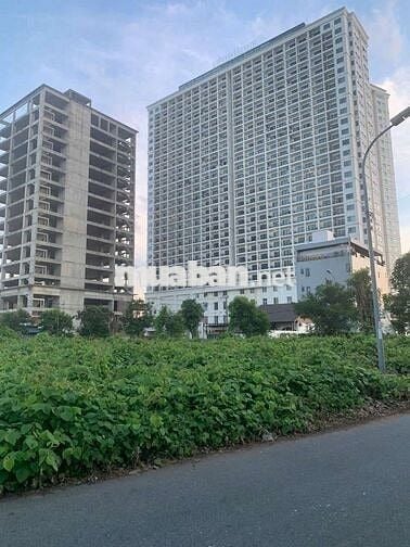 Chính Chủ ủy quyền bán lô đất cạnh khách sạn Golden Bay 300m2