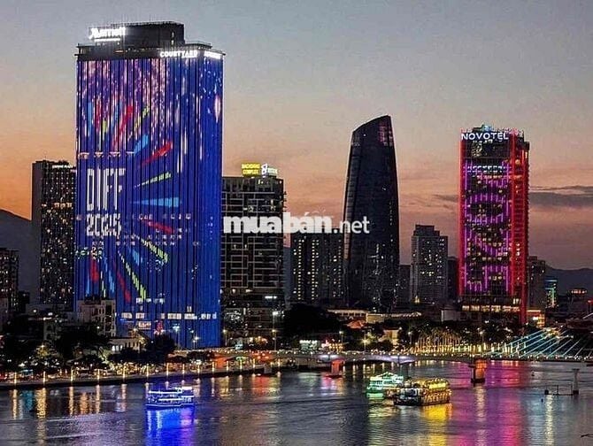 Cần bán nhà 3 tầng mặt tiền Ngô Quyền, Sơn Trà, Đà Nẵng