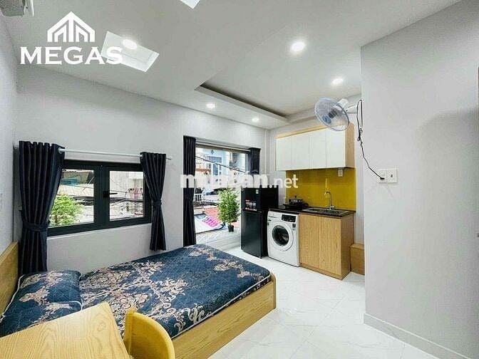 CĂN HỘ Q3_RỘNG RÃI_BAN CÔNG_THANG MÁY_SẠCH SẼ_MỚI__MÁY GIẶT RIÊNG