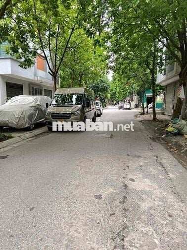 Bán đất Cổng Đồng La Khê Hà Đông 50m Mt4.2m -Giá 11.45 tỷ